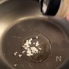 【和風ペペロンチーノ】フライパンひとつで旨味爆発！の工程1