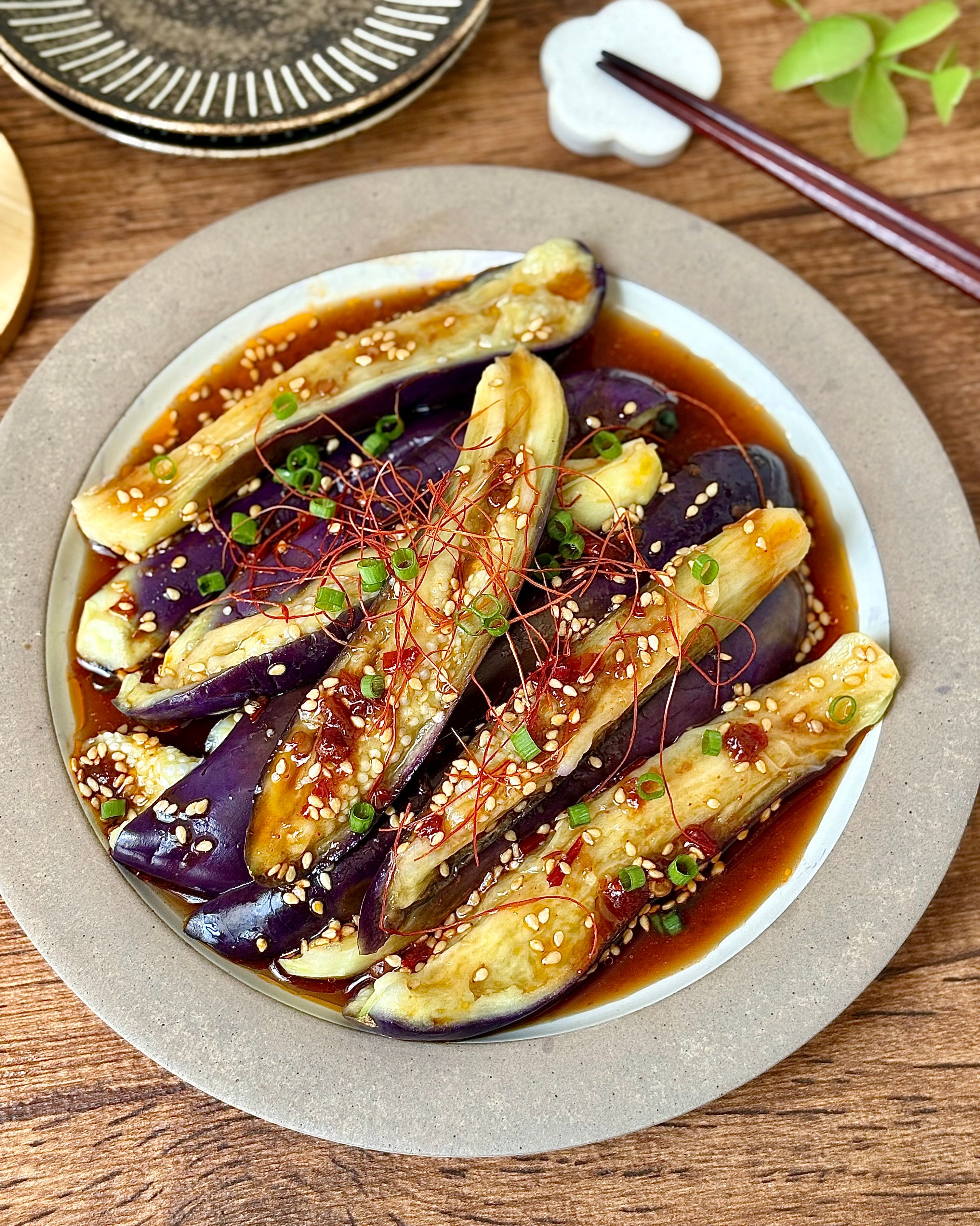 ピリ辛よだれ茄子】レンジで簡単！とろうま♪ | レシピサイトNadia