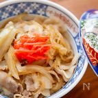 豚バラ白滝丼