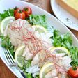 蒸し鶏の昆布ごまドレサラダ