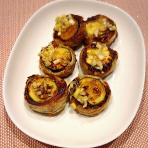 ayaの作ってみた!投稿(一気に巻くので手間なし♪豚巻きズッキーニの甘酢ねぎ照り焼き)