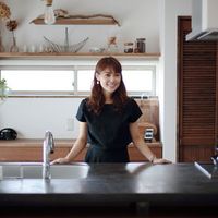 AYA