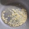 【中華風レシピ】新じゃがと平茸のオイスター炒めの工程3