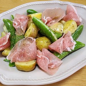 ナムディの作ってみた!投稿(レンジで簡単！春野菜サラダ♡マヨ•バタ•マスタード•ドレ)