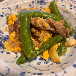 みきプルーンの作ってみた!投稿(【豚肉とスナップエンドウの卵炒め】しゃきふわ♡春の三色炒め)