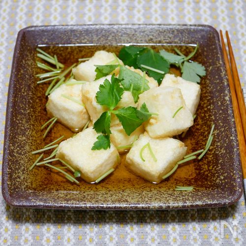 白い揚げだし豆腐（豆腐小さめ）