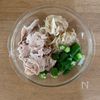 もやしとおくら《おろしポン酢♡冷しゃぶサラダ》の工程1