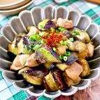 【なすと鶏の甘辛味噌煮】とろとろなすが美味しい！