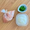 鶏むね肉の甘酢照り焼き・おろしそのせの工程1