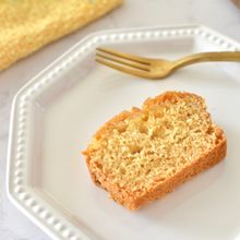 材料4つで簡単！はちみつバターケーキ