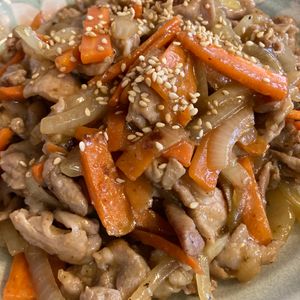 くだもの大好き🧡の作ってみた!投稿(野菜たっぷり栄養満点【混ぜて焼くだけ！プルコギ炒め】)