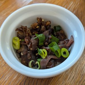 れいかの作ってみた!投稿(［やみつきピリ辛きくらげ］クセになるコリコリ食感！腸活おかず)