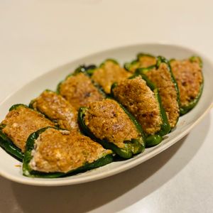 ᗰIKᗴの作ってみた!投稿(豆腐でふわっ《にんにくねぎ塩♡ピーマンの肉詰め》)