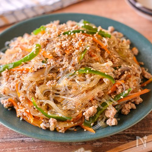 【そぼろチャプチェ】いつもの調味料で!家族が喜ぶ♡