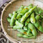 蒸し枝豆のラー油がけ