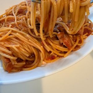 464633の作ってみた!投稿(【ガーリックトマトチーズパスタ】ワンパン煮るだけ包丁いらない)