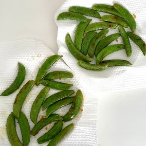 ごんべすの作ってみた!投稿(食べる手が止められない!【これは無限のスナップえんどう】)
