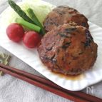 残ったひじき煮をリメイク☆ふわふわ豆腐入りひじきのハンバーグ
