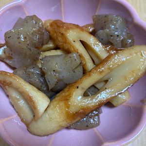 tomo🤗の作ってみた!投稿(【ちくわとこんにゃくの甘辛炒め】お箸が進む！絶品副菜☆)