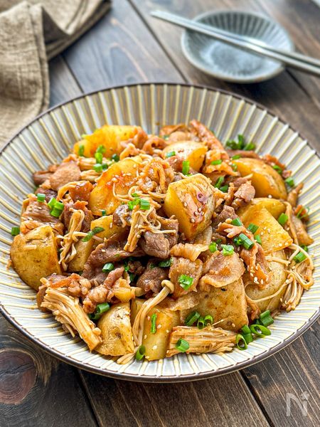 豚こま肉と新じゃがの甘辛えのき
