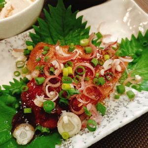 Yuukoの作ってみた!投稿(焦がし醤油のマグロのステーキ〜薬味を添えて〜)