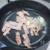 パンにのせても美味しい「ベーコンエッグのマヨチーズ焼き」の下準備