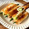 巻いて焼くだけ♪餃子の皮で【オクラのハムチーズ巻き】