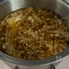 【芯から温まる♡】えのきと卵のあんかけうどんの工程2