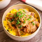ふわたま照り焼きチキン丼【がっつり！かきこみたい♪】