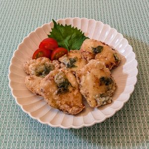 𝔂𝓾𝓶𝓲🍓の作ってみた!投稿(揚げずに簡単【鶏むね肉の青じそ唐揚げ】)