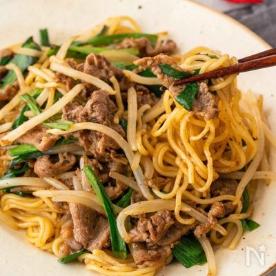 喜ばれる!牛肉とニラのスタミナオイスター焼きそば