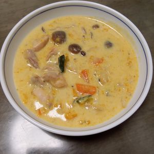 鶏皮坊主の作ってみた!投稿(【白だしかぼちゃシチュー】ほっこり温まる！)