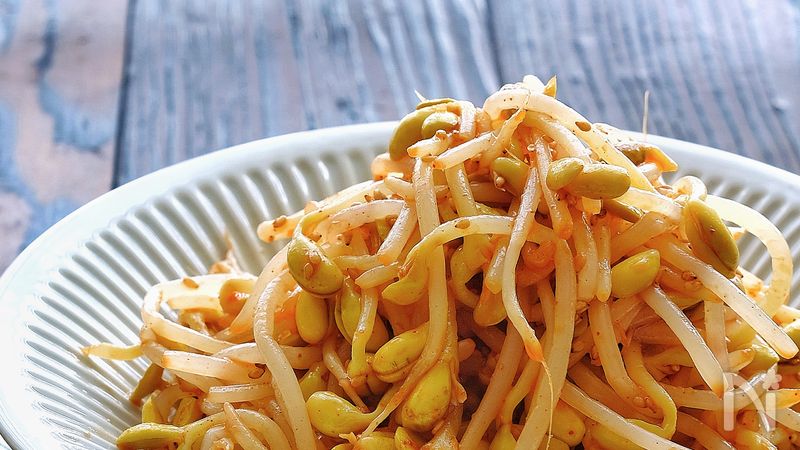 らくレピ】やみつきうま辛豆もやし | レシピサイトNadia