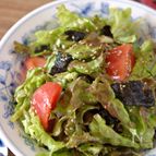 サニーレタスとトマトのチョレギサラダ