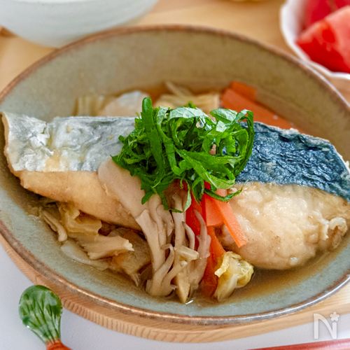 体ぽかぽか♡鰆と白菜の生姜だし仕立て【旬のヘルシーおかず】