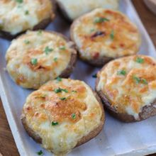 椎茸の味噌マヨチーズ焼き