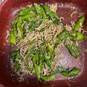 mayuの作ってみた!投稿(万願寺唐辛子（甘長とうがらし）のしらす炒め)