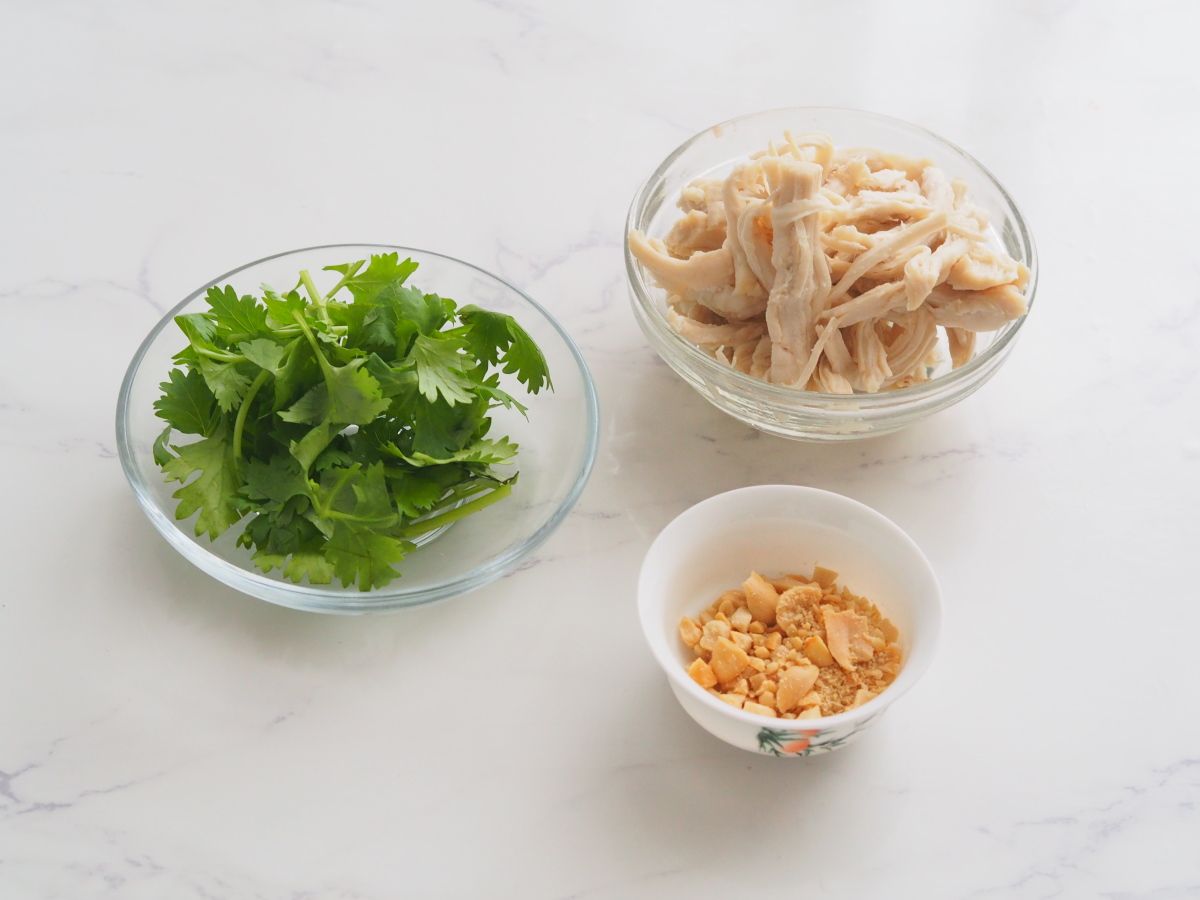 自慢のやみつきだれで食べる レンジで簡単 よだれ鶏そうめん レシピサイト Nadia ナディア プロの料理家のおいしいレシピ