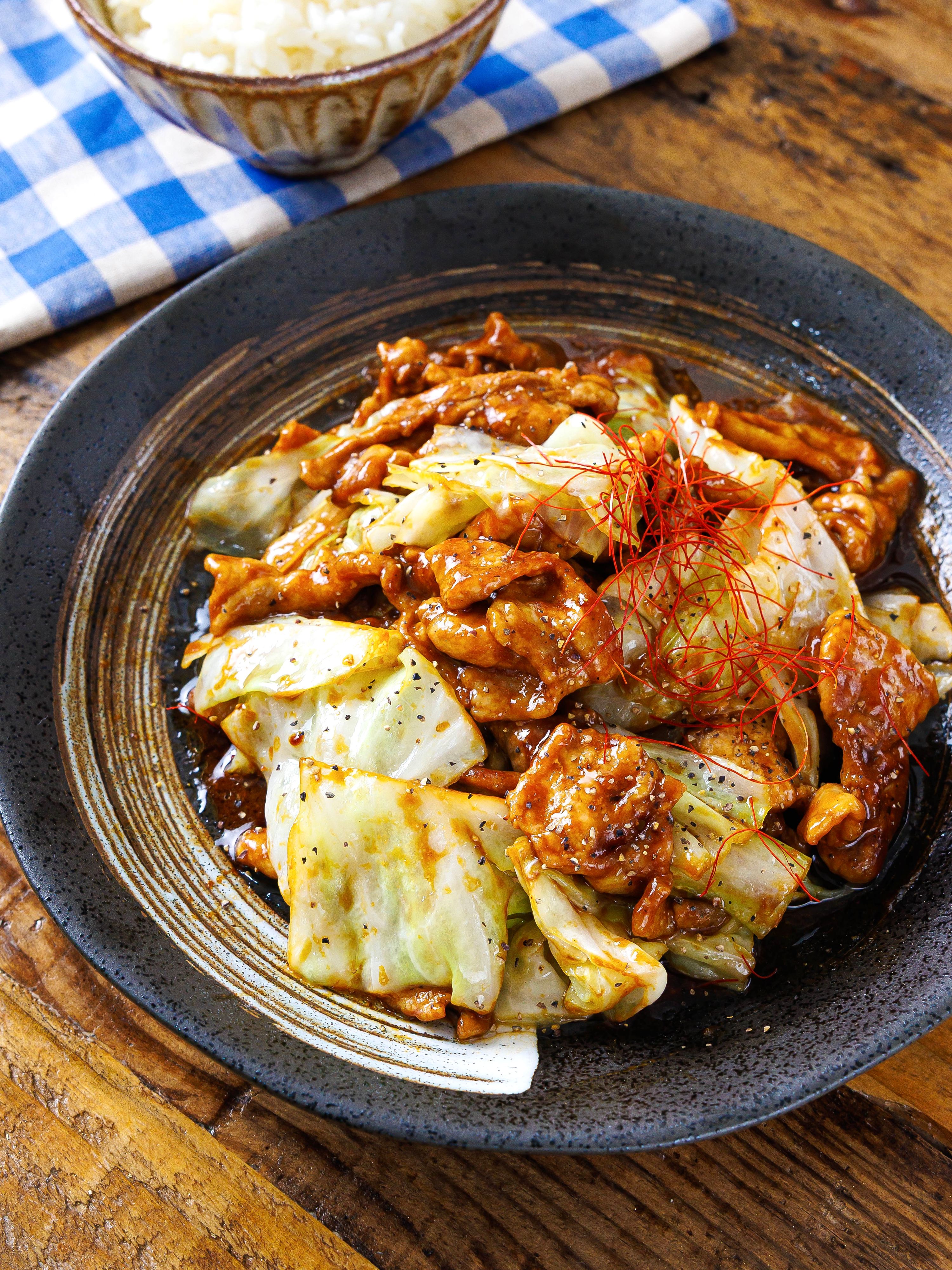 ご飯おかわり♡】豚こまキャベツのワンパン回鍋肉☆10分速攻 | レシピ ご飯おかわり♡】豚こまキャベツのワンパン回鍋肉☆10分速攻 | レシピ