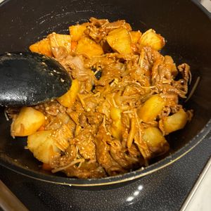 1169387の作ってみた!投稿(【豚肉とじゃがいもの甘辛えのき】漬けて焼くだけ♡作り置きも)