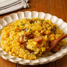 【炊飯器で簡単♡︎とうもろこしのチーズカレーピラフ】子供爆食