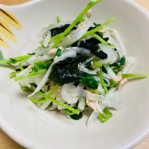 のんちの作ってみた!投稿(お正月太り解消！【豆苗と大根とワカメのツナ和えサラダ】)