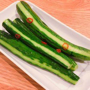 ミルクの作ってみた!投稿(昆布茶を使って簡単！冷たい～きゅうりの1本漬け)