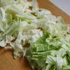 簡単おいしい、いつものすまし汁【キャベツともやし】の工程2