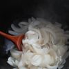 【牛肉は使わない！】鶏肉で作る！わが家の「肉じゃが」の工程2