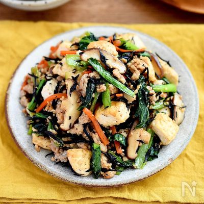 ＼栄養満点♪ワンパン／そぼろ炒り豆腐