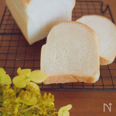 国産小麦粉♪もっちりふんわりミルクミニ食パン