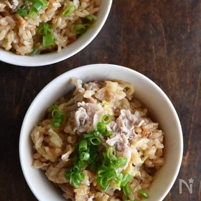 【白菜と豚バラ肉の炊き込みご飯】おかわりが止まらない!