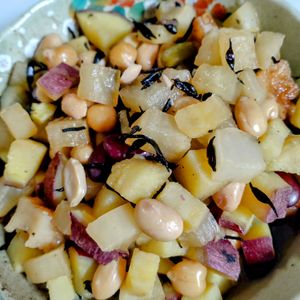 ゆみの作ってみた!投稿(＼超簡単／レンジで作る【味しみ五目煮】コンロを使わない！)