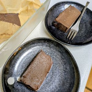 あやきょの作ってみた!投稿(チョコレート、生クリーム不要！ふとらない「テリーヌショコラ」)